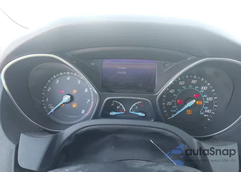 2014 Ford Focus Se z USA, uszkodzony, nr VIN 1FADP3F27EL138041